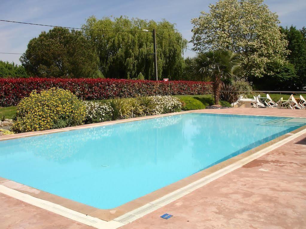 Agape Hotel Bessines Екстер'єр фото