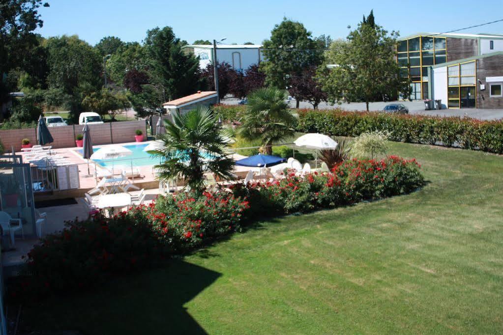 Agape Hotel Bessines Екстер'єр фото